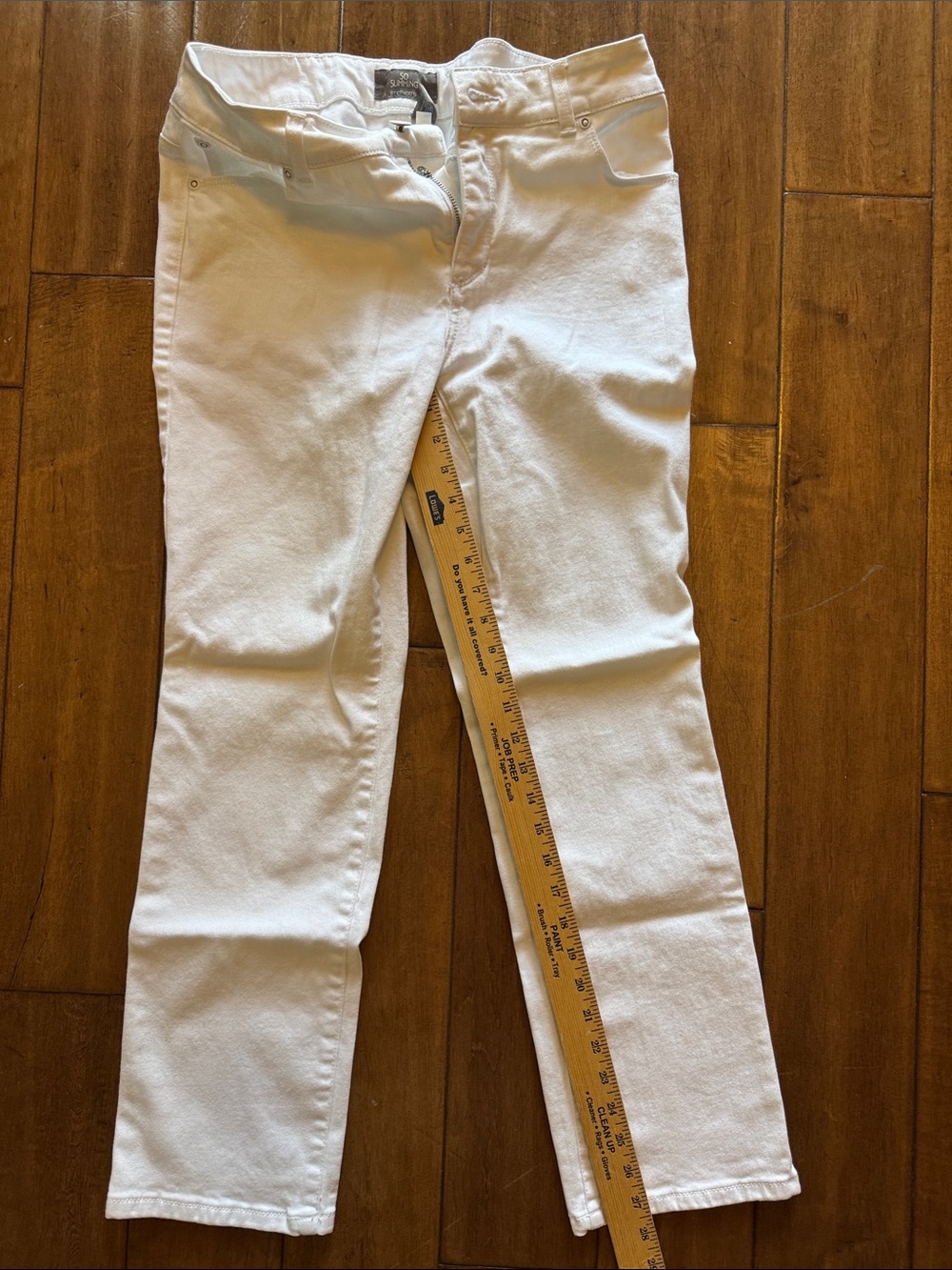 Chico's White Straight Leg Jeans so sliming size 1 short